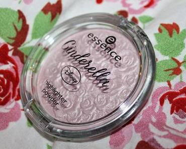 Swatches + First Impression: Essence Cinderella Limited Edition Highlighter Powdder
