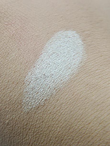 [REVIEW] P2 Glow Up Highlighter / Eyes + Cheeks