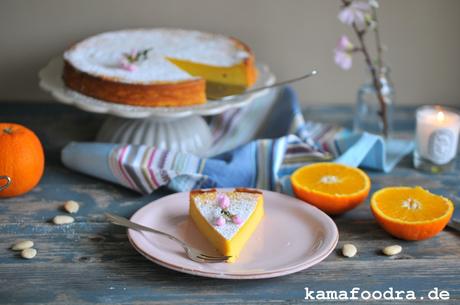 Supersaftiger und einfacher Orangen-Mandelkuchen – mit Mandelblüte