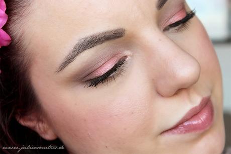 Fruehling Make-up & Nageldesign