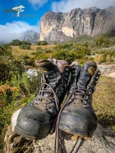 Madagaskar Wander-Reise Andrinitra Nationalpark Schuhe PRIORI