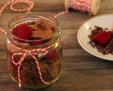 Restl Verwertung: veganes Schichtdessert + vegane Cakepops