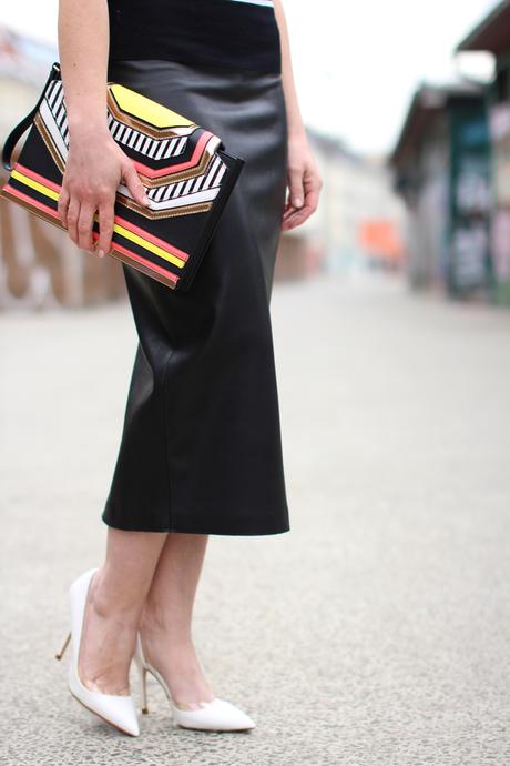 Midi skirt & stripes