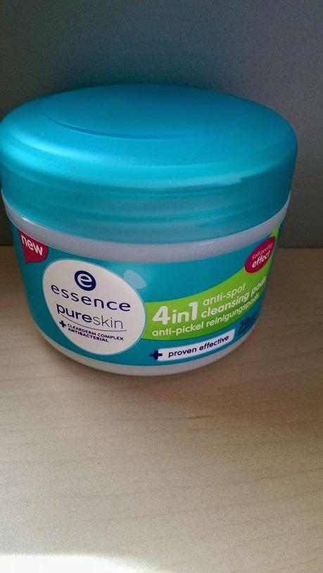 Review: essence 4in1 cleansing pads