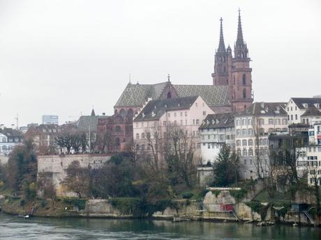 Basel Spaziergang am Rhein 23
