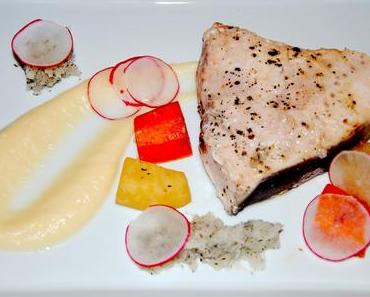 Schwertfisch gedünstet mit Steckrübe und schwarzem Rettich