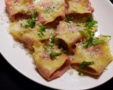 Tortelli mit Roter Bete und Ziegenfrischkäse