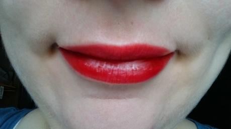 Matt und Longlasting- neue rote Lippen