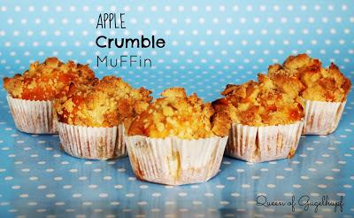 Apple-Crumble-Muffins = Moist-Crunchy-Fluffy