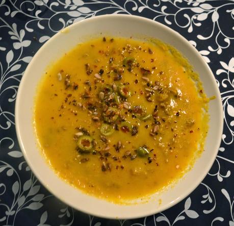 Resteverwertung vom feinsten mit gelber Paprikasuppe