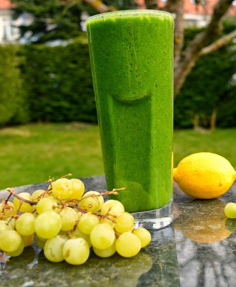 Ein grüner Smoothie, der die Laune hebt