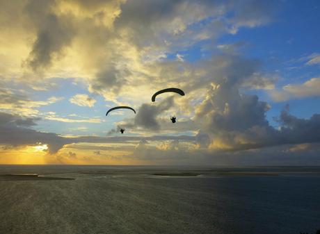 Dune-Pilat-Paraglider-Sunset