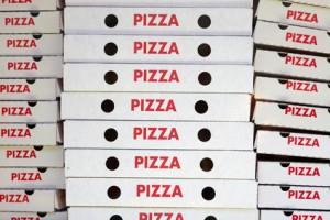 Viele Pizzakartons
