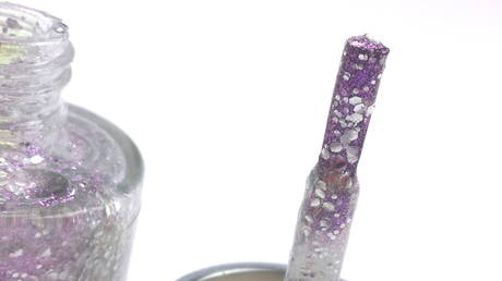 [NEU & LE] Review & Swatches: essence Cinderlla - 01 The Glass Slipper Glitter Topcoat