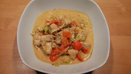 Curry-Putensuppe mit Gemüse