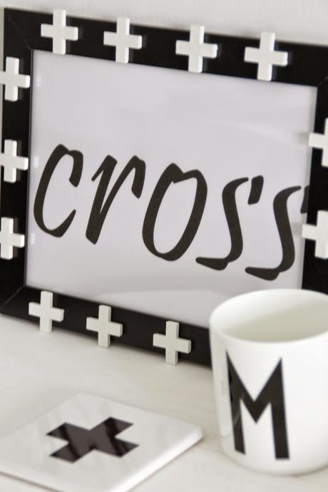 Cross around the blog