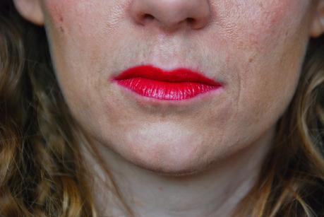 {DIY} Creamy Lipstick to Matt Lipstick