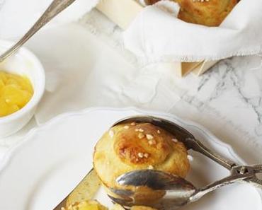 Fluffige und buttrige Brioches für Euer Osterfrühstück!