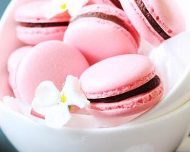 Macarons mit Himbeeren & Schokocreme