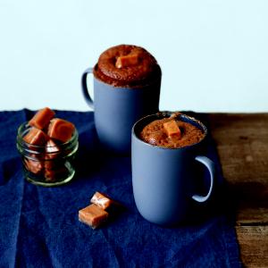 Schoko-Kaffee mit weichem Karamellkern