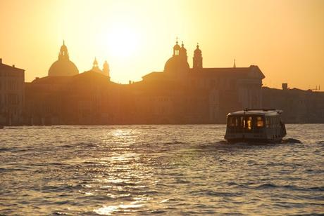 01_Sonnenaufgang-in-Venedig-Italien