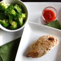 Ganz easy und proteinreiches Rezept: Huhn und Brokkoli