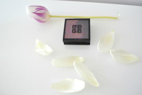 Review - Givenchy Spring Summer 2015 Collection - Le Prisme Visage
Color Confetti