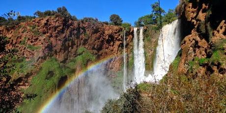 Marokko: Wasserfall, Regenbogen und blöder Aff