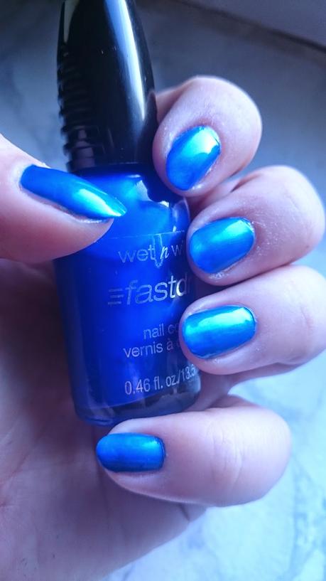 Wet 'n Wild - Saved by the blue