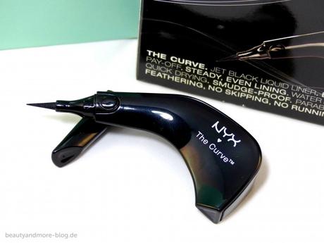 Stars of Style Douglas Box of Beauty April 2015 - Unboxing - NYX The Curve Liner Jet Black Eyeliner
