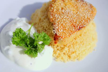 3 Varianten Sesam-Putenschnitzel mit Couscous und Quarkdip | low calorie