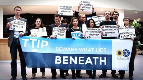 TTIP_EO2014Wikipedia_CC BY 2.0_greensefa