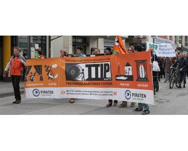 Über 100.000 Menschen protestierten gegen TTIP und CETA