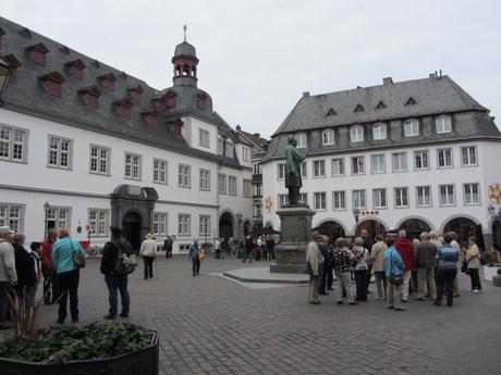 Rathaushof mit Schängelbrunnen
