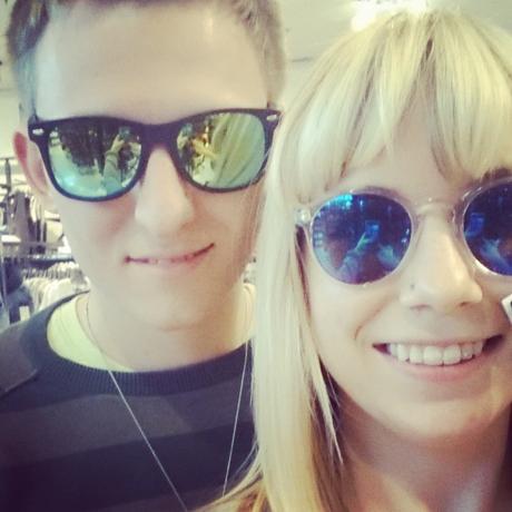 Sonnenbrillen Shopping - Stefan hat seine tatsächlich gekauft :)