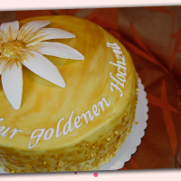 Goldene Hochzeit Torte