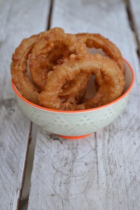 Savoury Wednesday {American April}: Guinness Onion Rings