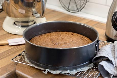 Veganer Schokokuchen für Genießer: Chia-Samen Brownietarte