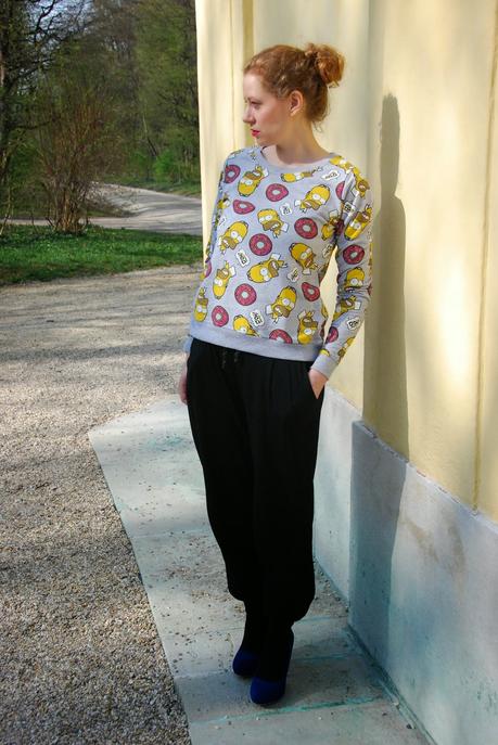 {OOTD} Clash of the Patterns - Homer Simpson loves Doughnuts