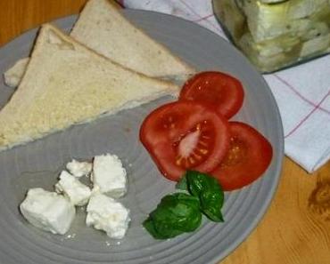 Eingelegter Schafskäse