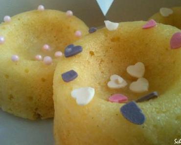 Nachgebacken: Zitronenjoghurt-Minigugl von Emma’s Lieblingsstücke