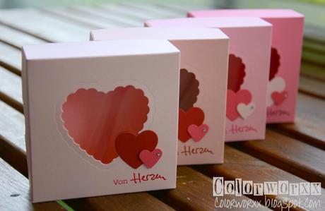 rosa Muttertags-Herz-Boxen