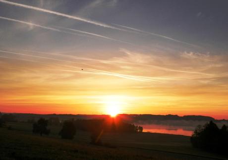 Sonnenaufgang am Grabensee, aufgenommen am 11.05.2015