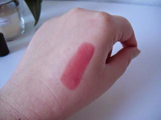 Essence Lipstick
