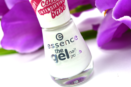 Review: essence the gel nail polish Nuance 199 wild white ways