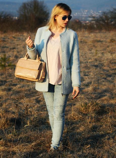 OUTFIT : PASTEL SPRING LOOK
