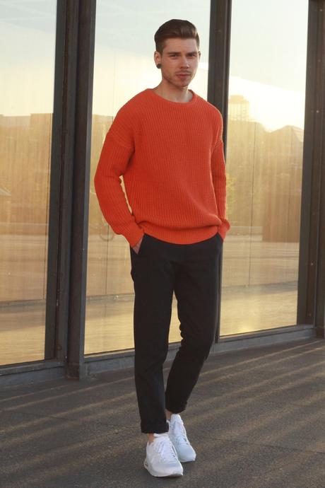 Orange Pullover Outfit 3