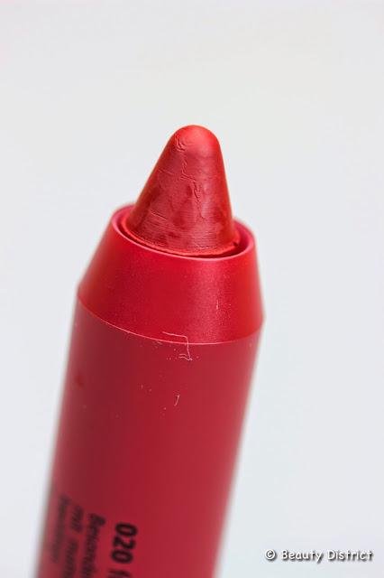 p2 Long-Lasting Matte Maxi Lipstick
