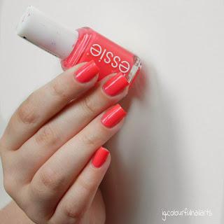 Tart Deco und Sunday Funday ~ Essie