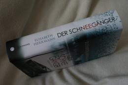 *Rezension* Der Schneegänger / Elisabeth Herrmann